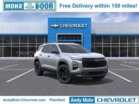 New 2026 Chevrolet Equinox LT image 2