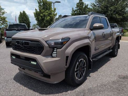 Certified 2026 Toyota Tacoma TRD Sport RWD image 2