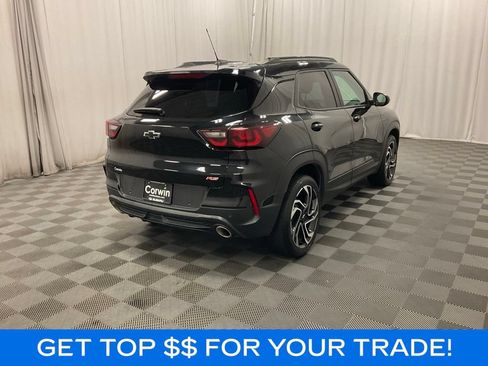 Used 2024 Chevrolet TrailBlazer RS w/ Convenience Package AWD/4WD image 3