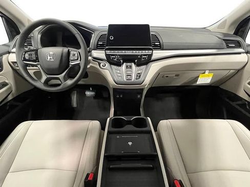 New 2026 Honda Odyssey EX-L image 17