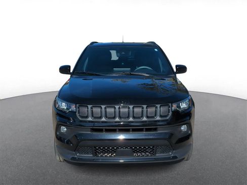 Certified 2022 Jeep Compass Altitude image 3
