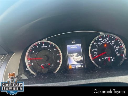 Used 2017 Toyota Camry SE FWD image 11