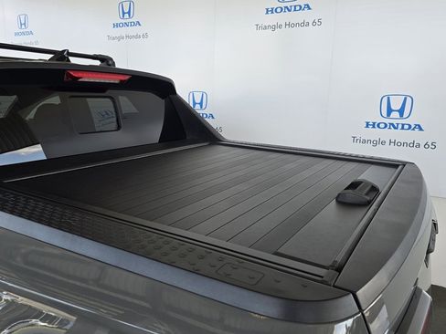 Used 2023 Hyundai Santa Cruz SEL image 33