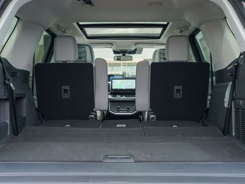 New 2027 Ford Expedition Active RWD image 16