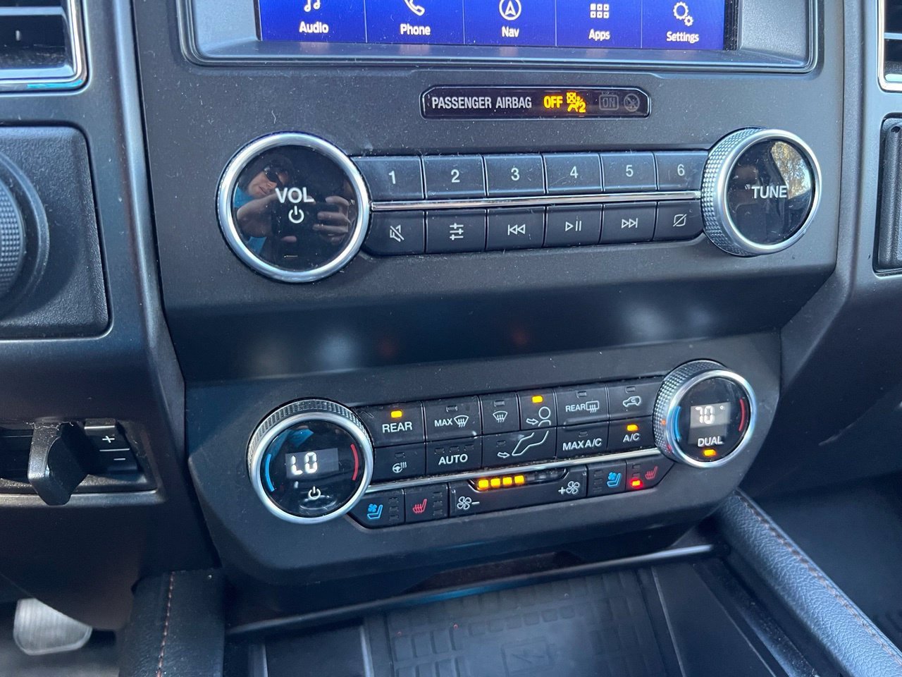 Used 2020 Ford Expedition Max King Ranch RWD image 19