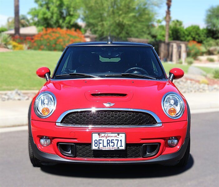 Used 2013 MINI Cooper S FWD image 3