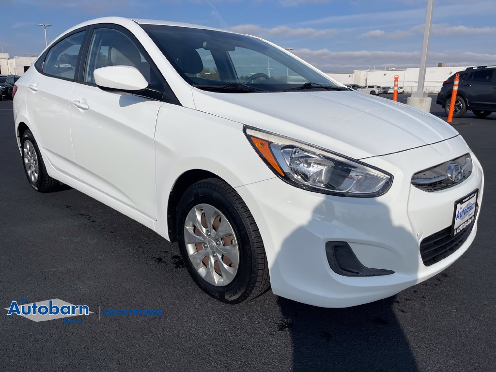Used 2016 Hyundai Accent SE w/ Option Group 02 FWD image 7