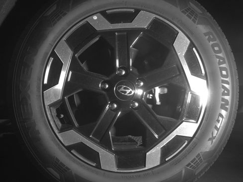 Used 2025 Hyundai Santa Fe SEL image 14