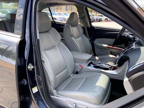 Used 2015 Acura TLX V6 image 9