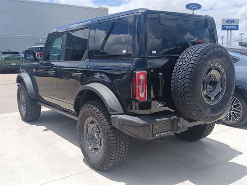 Used 2025 Ford Bronco Badlands w/ Sasquatch Package AWD/4WD image 7