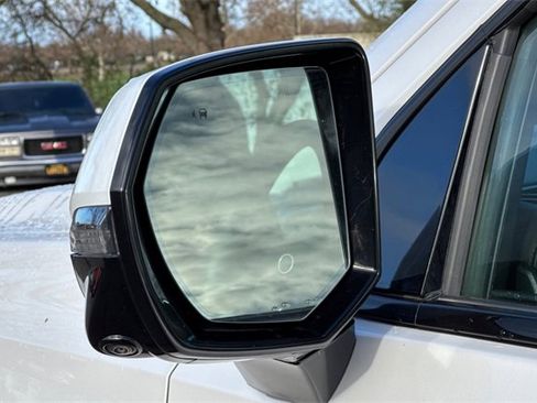 Used 2021 Chevrolet Tahoe RST w/ Luxury Package image 56