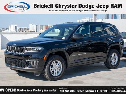 New 2025 Jeep Grand Cherokee Laredo w/ Luxury Tech Group I