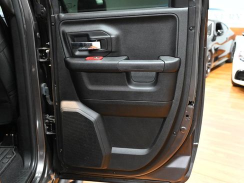 Used 2021 RAM 1500 Classic Warlock image 44