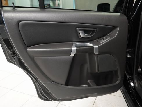 Used 2013 Volvo XC90 3.2 image 23