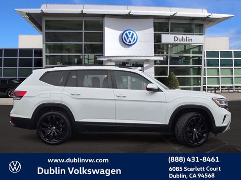 Certified 2021 Volkswagen Atlas S image 3