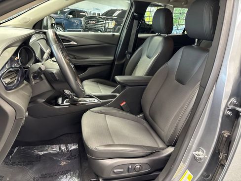 Used 2023 Buick Encore GX Select w/ Safety Package II FWD image 9