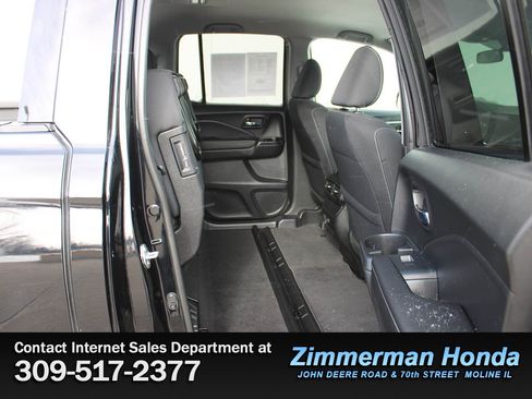 Certified 2024 Honda Ridgeline Sport image 9