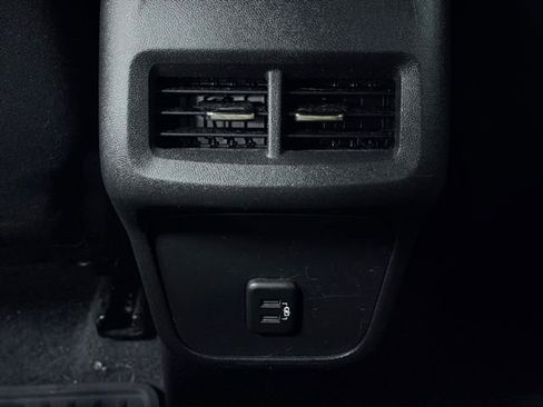 Used 2020 Chevrolet Equinox LT AWD/4WD image 21