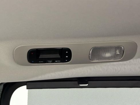 Used 2025 Honda Odyssey EX-L image 27