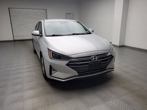 Used 2019 Hyundai Elantra SEL FWD image 14