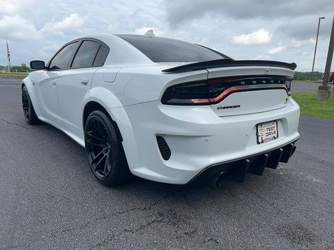 Used 2023 Dodge Charger Scat Pack RWD image 7