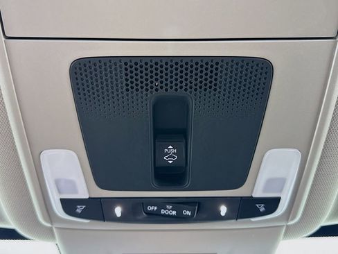 Used 2024 Honda CR-V EX-L image 14