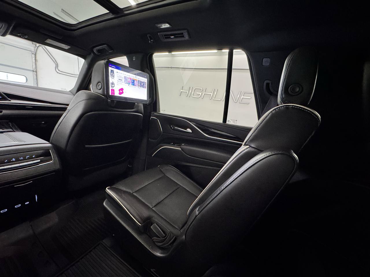 Used 2023 Cadillac Escalade Sport w/ Touring Package AWD/4WD image 22