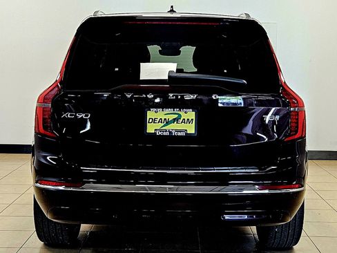 New 2026 Volvo XC90 T8 Ultra w/ Protection Package Premier AWD/4WD image 9