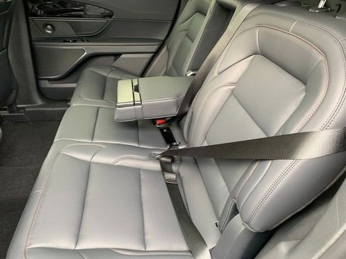 New 2026 Lincoln Nautilus Premier w/ Equipment Group 102A AWD/4WD image 23