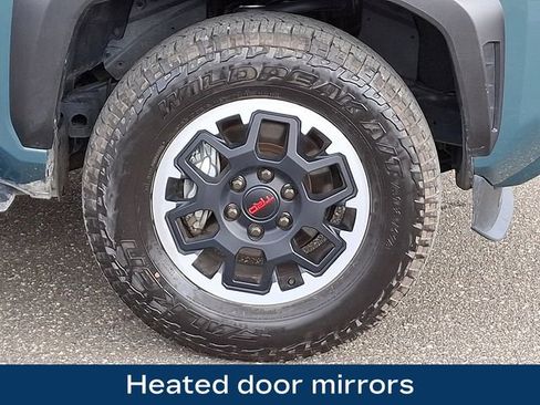 Used 2025 Toyota 4Runner TRD Off-Road image 11