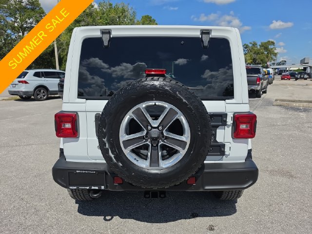 Certified 2019 Jeep Wrangler Unlimited Sahara AWD/4WD image 5