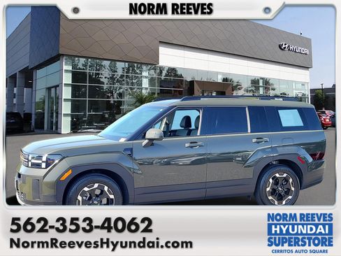 Used 2024 Hyundai Santa Fe SEL FWD image 1