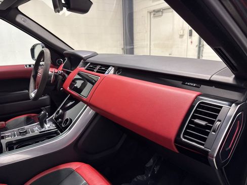 Used 2020 Land Rover Range Rover Sport HST image 39