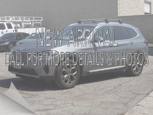 Used 2023 BMW X3 xDrive30i w/ Premium Package AWD/4WD image 1