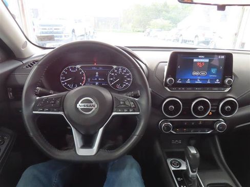 Used 2023 Nissan Sentra SV FWD image 21
