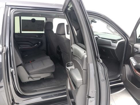 Used 2020 GMC Yukon XL SLE w/ SLE Value Package AWD/4WD image 14