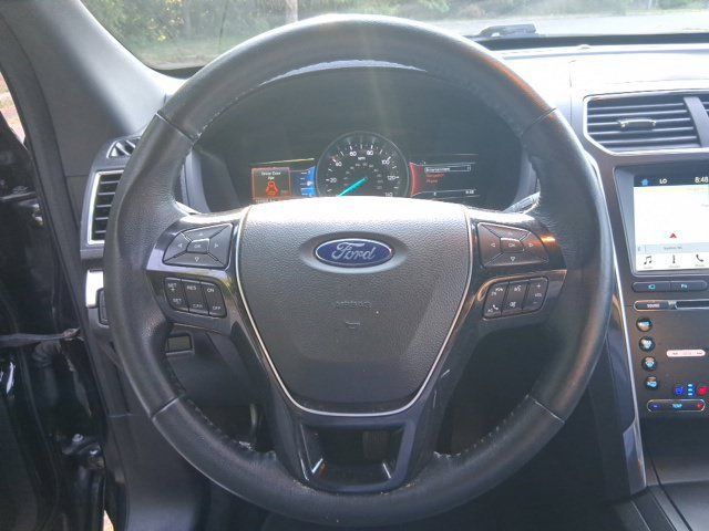 Used 2017 Ford Explorer Limited AWD/4WD image 15
