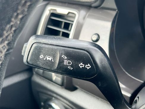 Used 2021 Ford Ranger Lariat w/ Equipment Group 501A High image 27