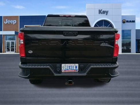 Used 2021 Chevrolet Silverado 2500 LTZ w/ LTZ Plus Package image 4