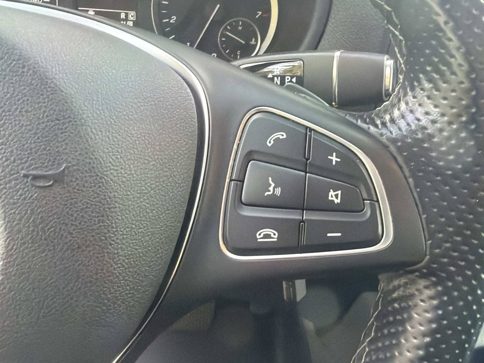Used 2023 Mercedes-Benz Metris image 24