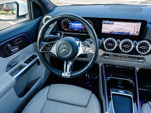 Certified 2025 Mercedes-Benz GLA 250 GLA 250 image 14