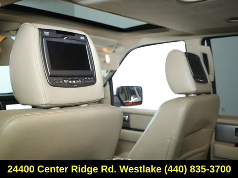 Used 2015 Ford Expedition EL Limited w/ Equipment Group 301A image 16