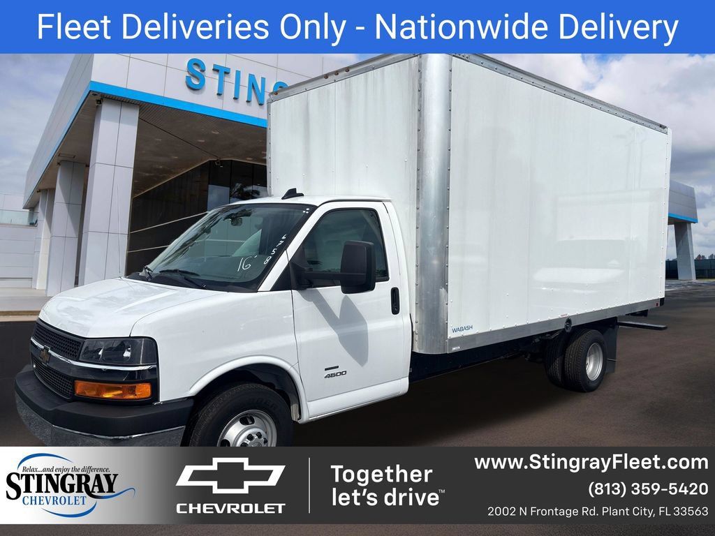 New 2025 Chevrolet Express 4500 Extended w/ Power Convenience Package RWD 360° Tour