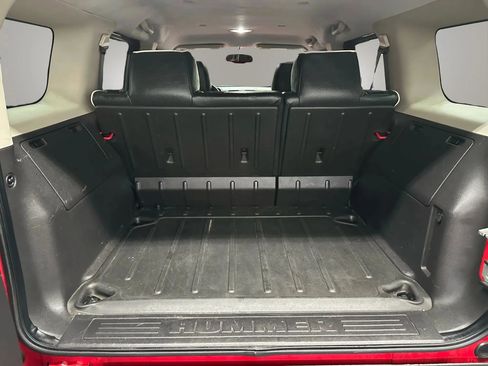 Used 2009 HUMMER H3 image 17