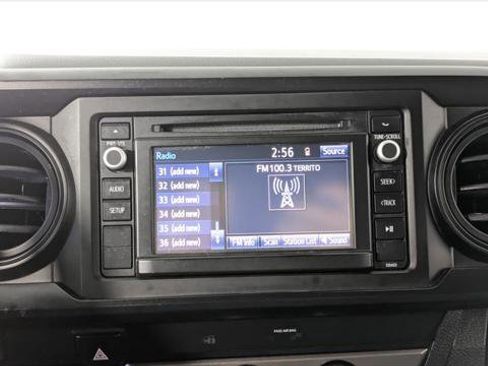 Used 2019 Toyota Tacoma SR image 22