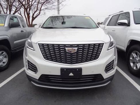 Used 2020 Cadillac XT5 Premium Luxury image 4