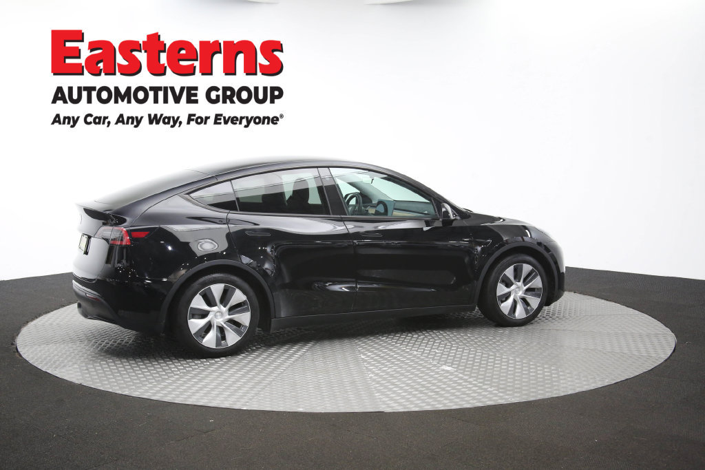 Used 2021 Tesla Model Y Long Range AWD/4WD image 40