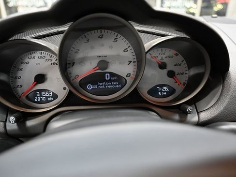 Used 2006 Porsche Cayman S image 24