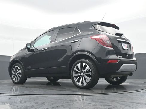 Used 2022 Buick Encore Preferred w/ Safety Package AWD/4WD image 28