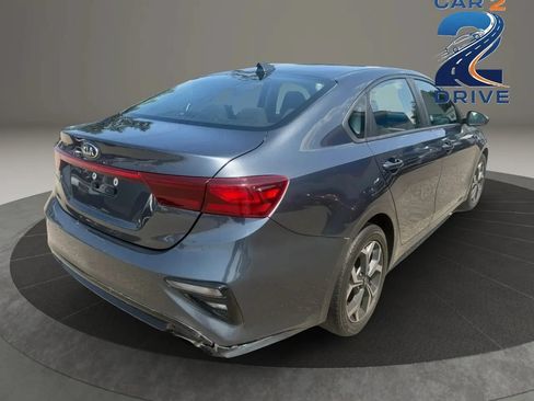 Used 2020 Kia Forte LXS FWD image 6